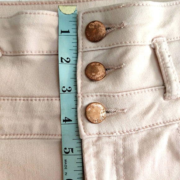 Refuge Light Pink 3 Button High Waisted Pants - Picture 5 of 6